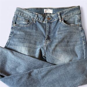 RISE | Low Rise Jeans